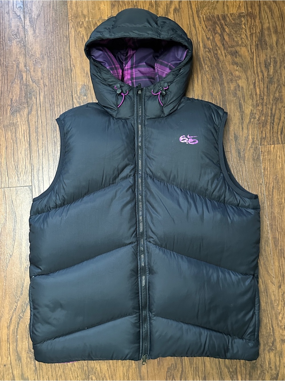 Nike 6.0 Goose Down puffer Vest hoodie
Men’s XL